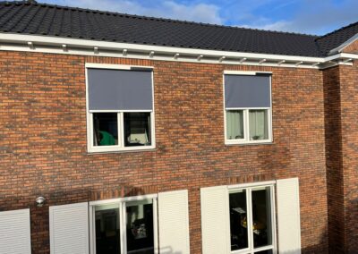 Solar zipscreens