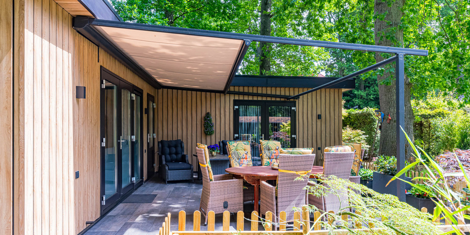 Verasol Pergola